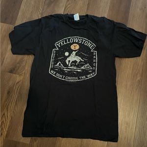 Yellowstone T-shirt new without tags
